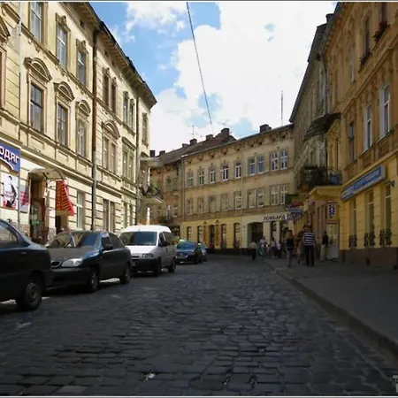 невеликі апартаменти-смарт в центральній частині біля тц магнус Apartment